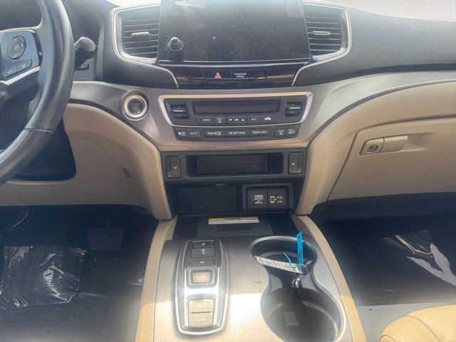 Used 2022 Honda Pilot Special Edition image 11