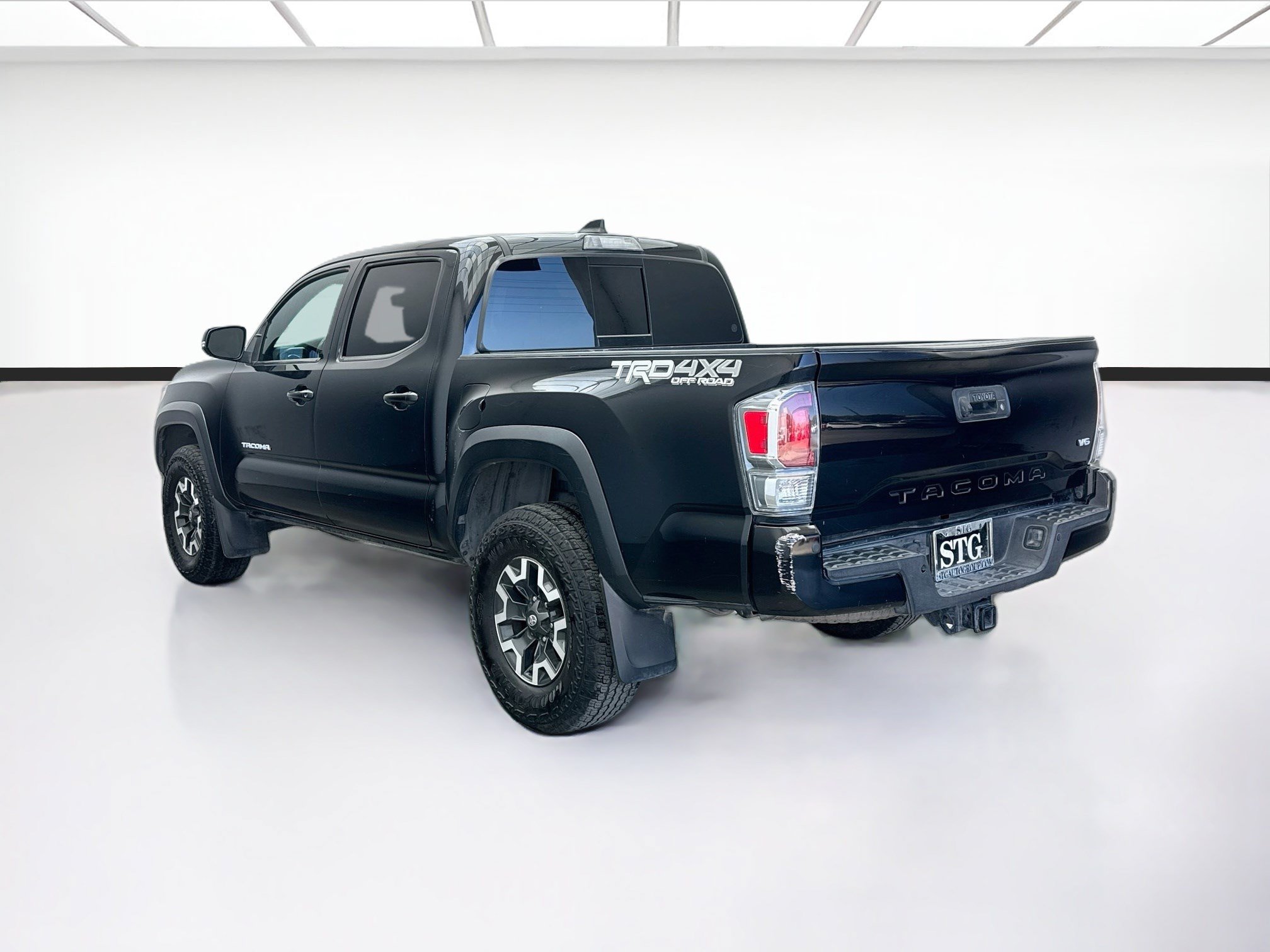 Used 2022 Toyota Tacoma TRD Off-Road w/ Technology Package AWD/4WD image 6