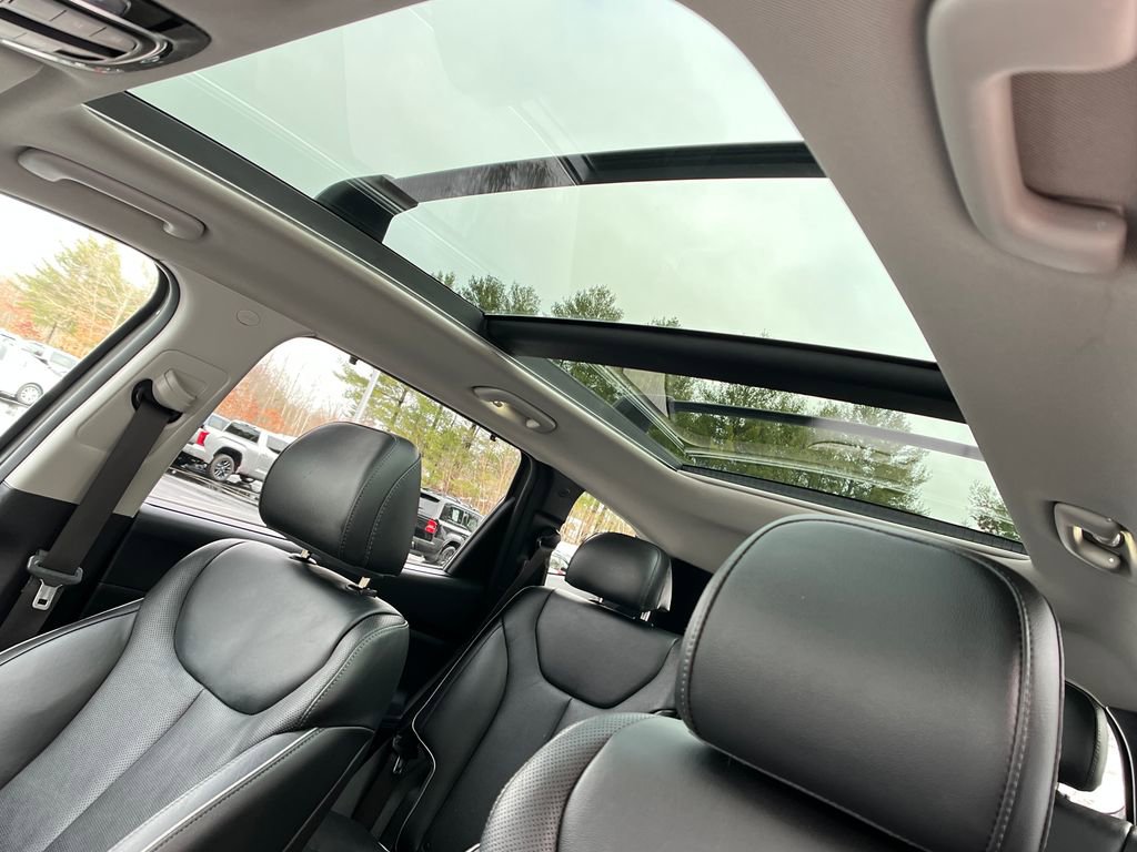 Used 2022 Hyundai Santa Fe SEL w/ Convenience + Premium Package image 21