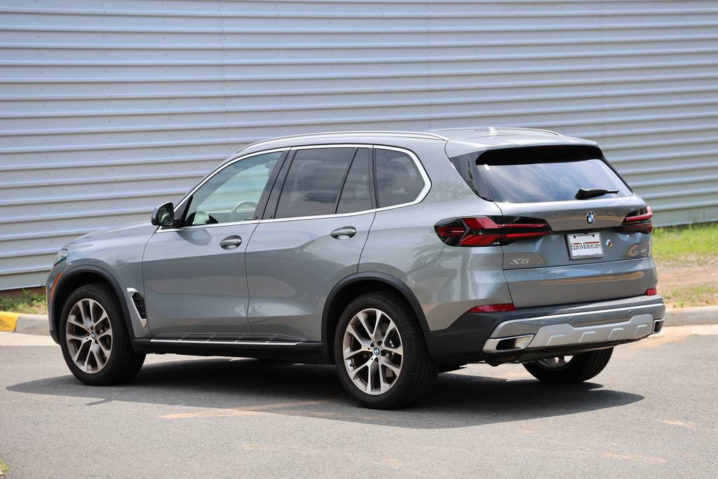Used 2026 BMW X5 xDrive40i AWD/4WD image 30