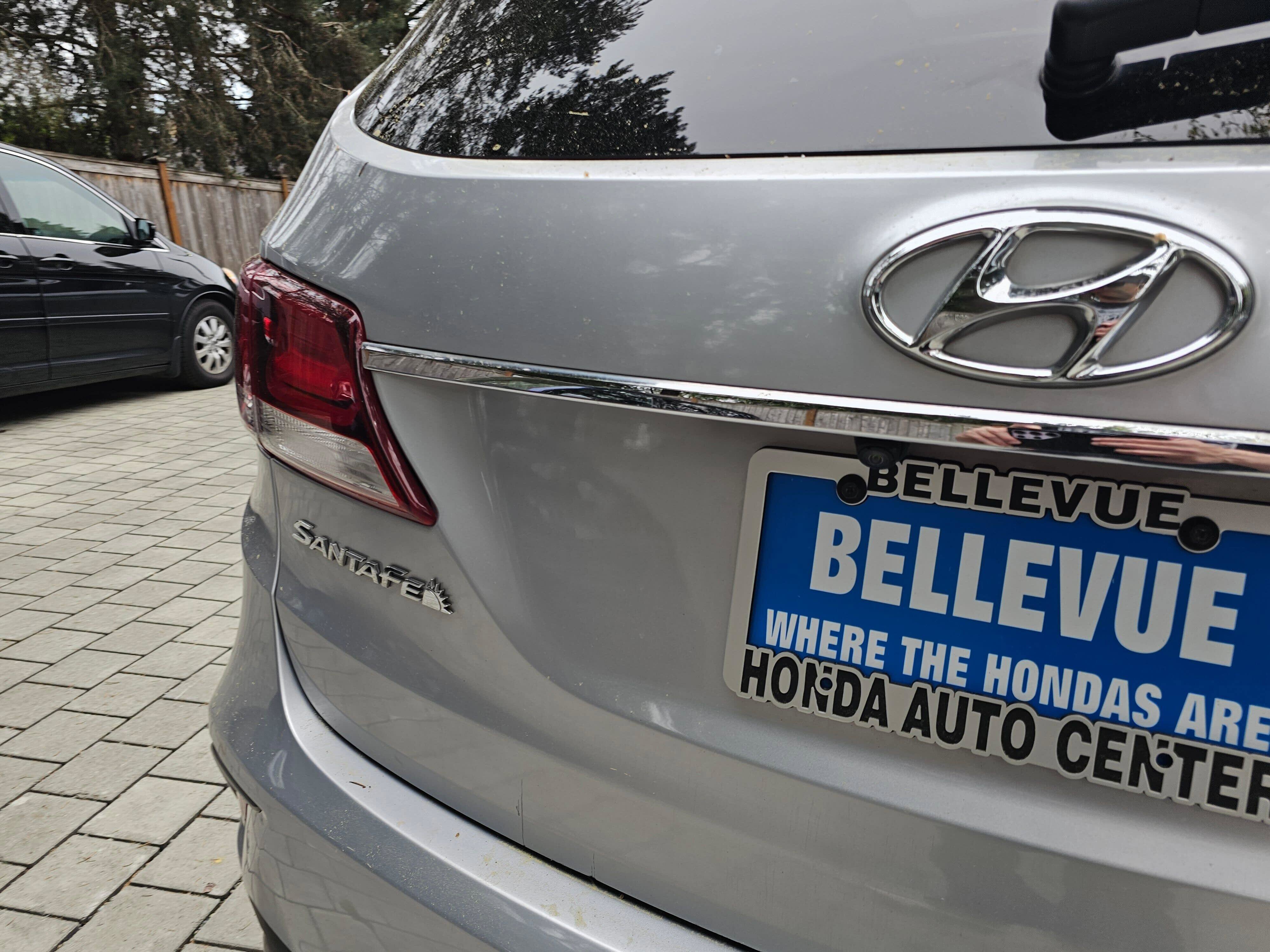 Used 2017 Hyundai Santa Fe Limited AWD/4WD image 14