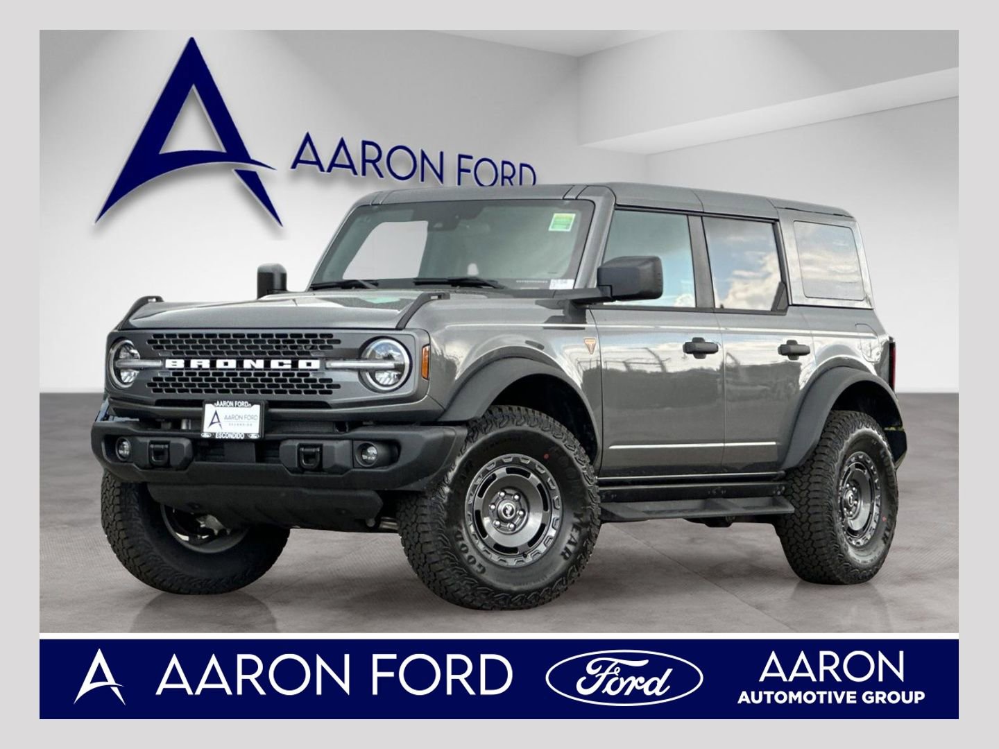 New 2025 Ford Bronco Badlands w/ Sasquatch Package AWD/4WD image 1