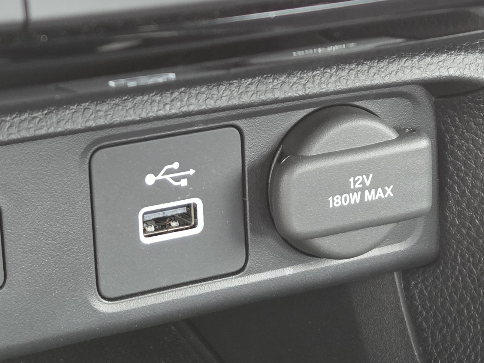 Used 2023 Honda Civic Sport image 9