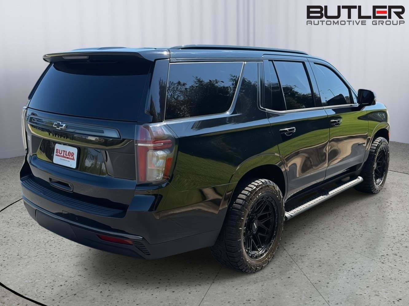 Used 2021 Chevrolet Tahoe Z71 w/ Z71 Signature Package AWD/4WD image 6