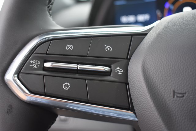 New 2026 Chevrolet Equinox LT w/ Safety and Technology Package FWD image 20