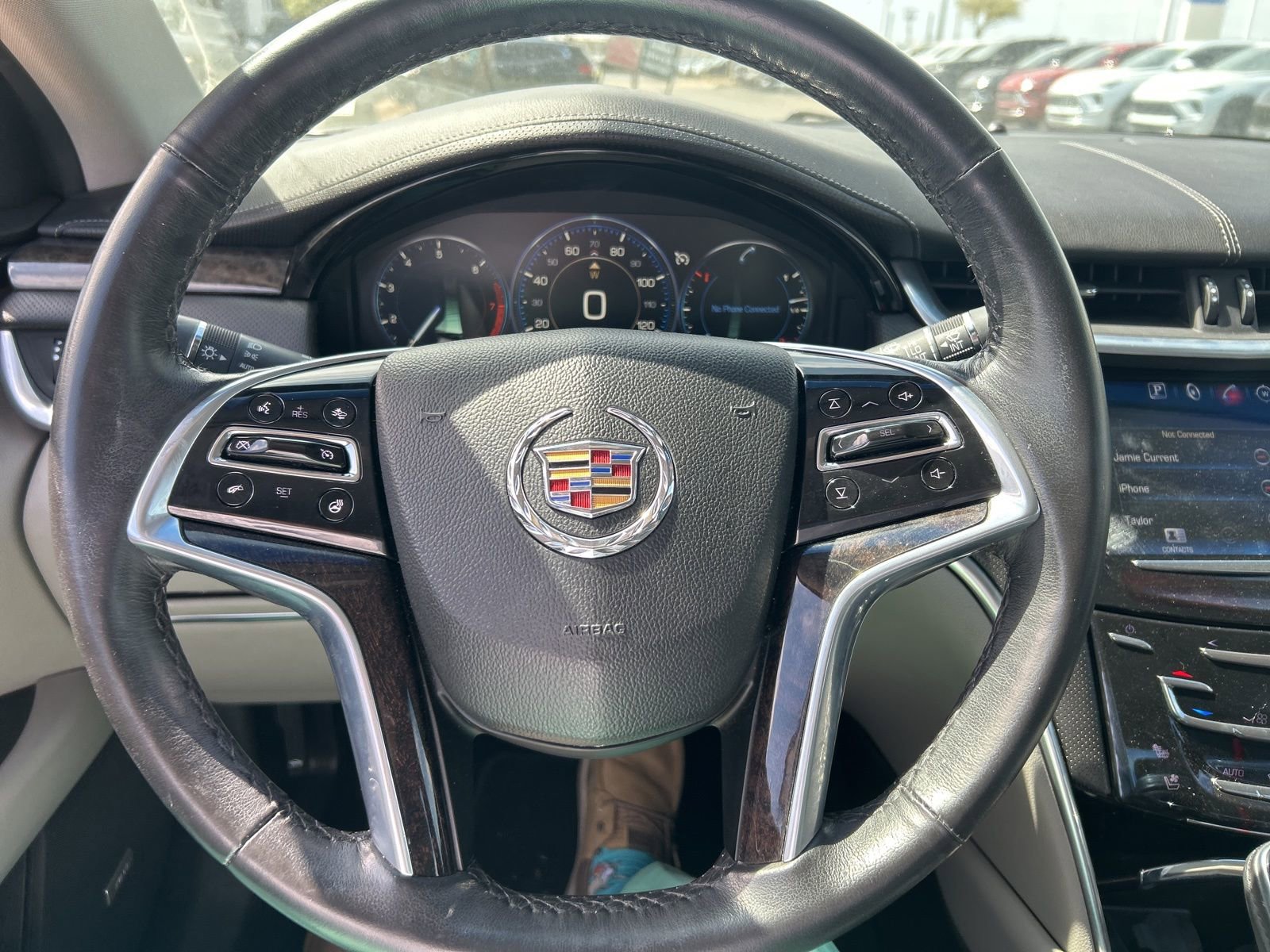 Used 2015 Cadillac XTS Premium image 15
