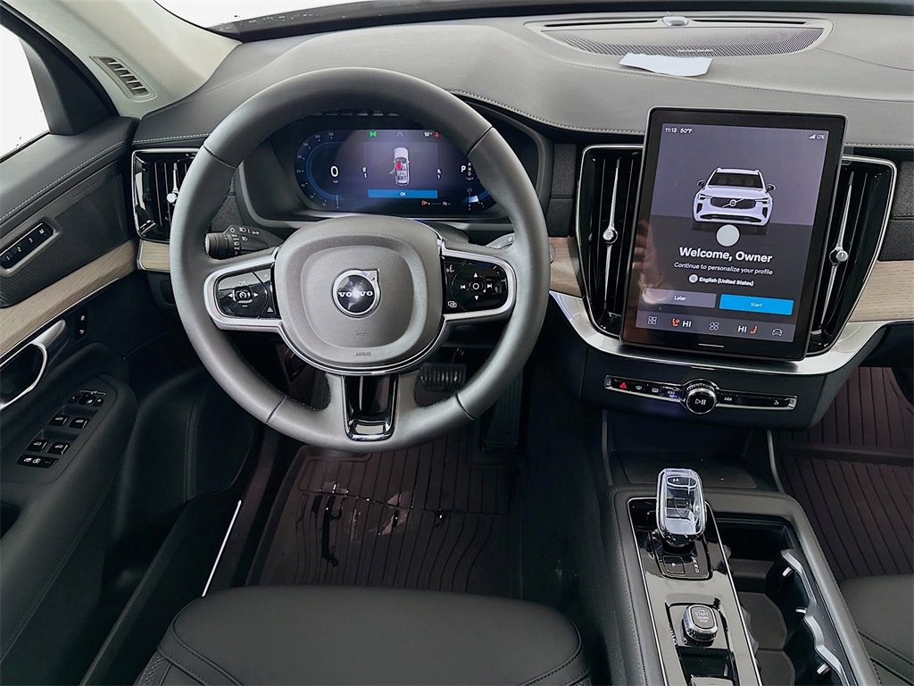 Used 2025 Volvo XC90 B5 Plus w/ Protection Package Premier image 19