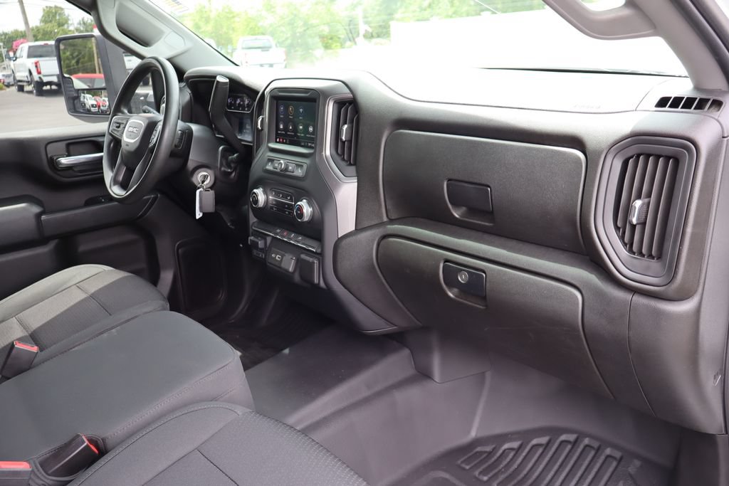 Used 2022 GMC Sierra 3500 Pro w/ Gooseneck/5TH Wheel Package AWD/4WD image 33