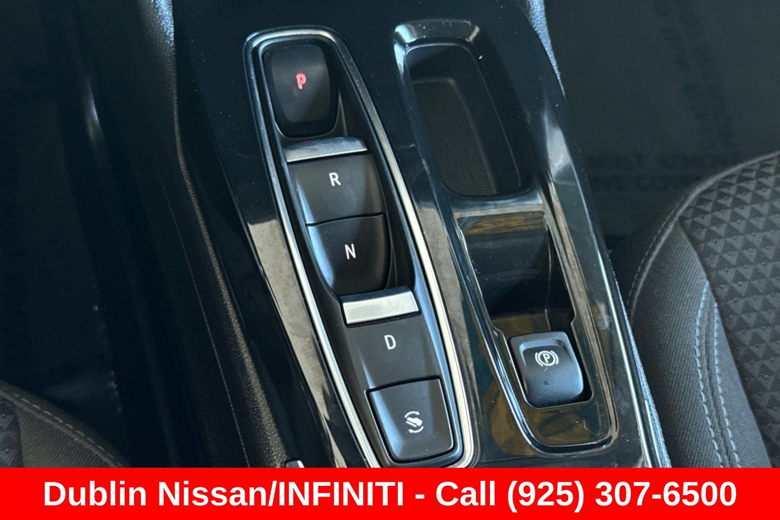 Used 2023 Chevrolet Bolt EUV LT FWD image 32