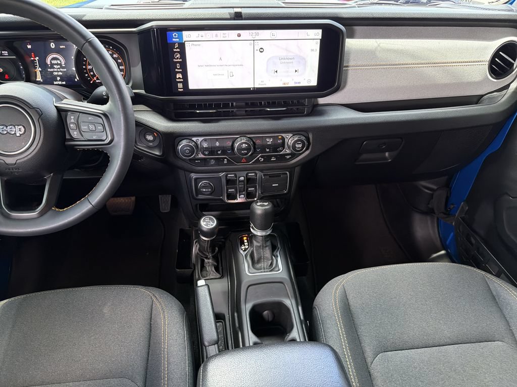 Used 2024 Jeep Wrangler Unlimited Sport AWD/4WD image 20
