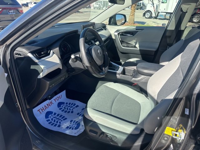 Used 2022 Toyota RAV4 XLE image 20