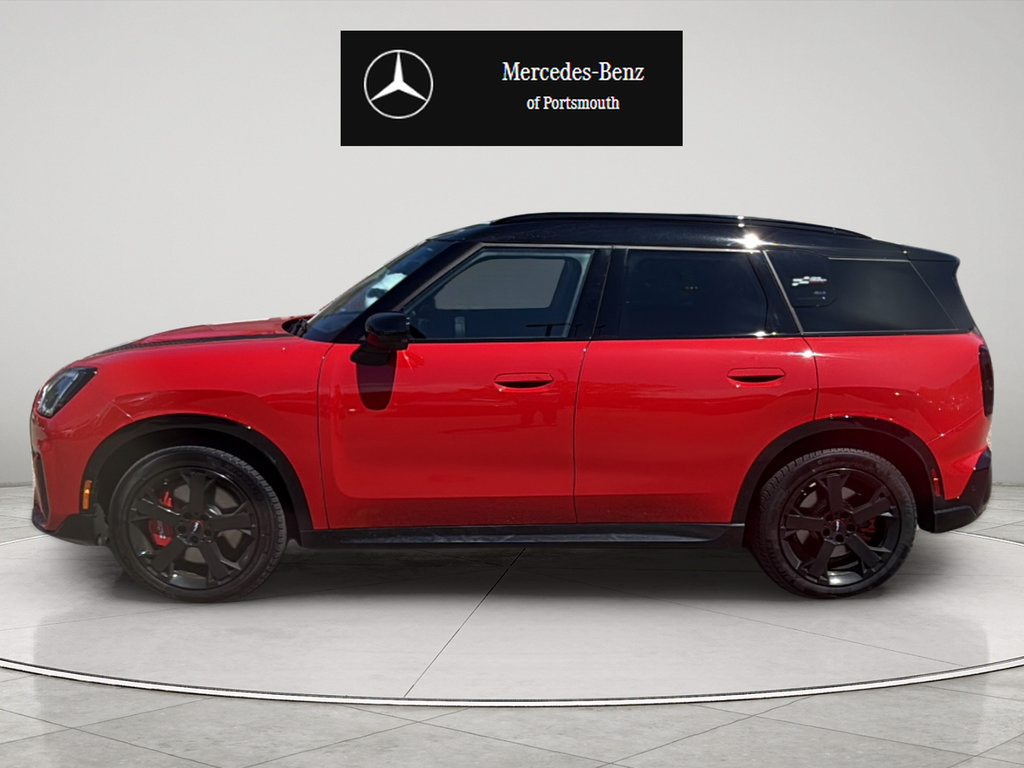 Used 2026 MINI Cooper Countryman John Cooper Works w/ Comfort Package Max AWD/4WD image 2