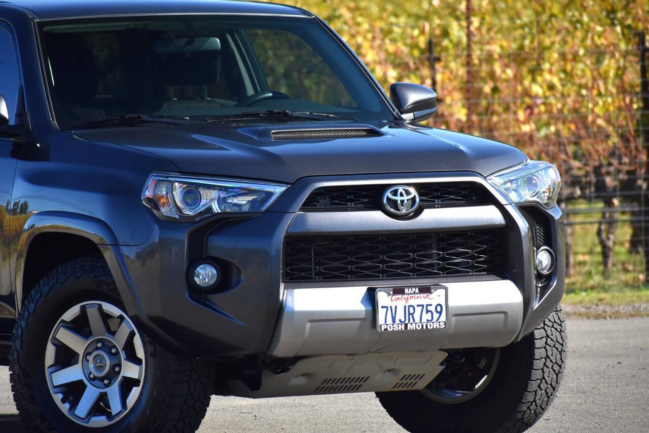 Used 2016 Toyota 4Runner 4WD image 4