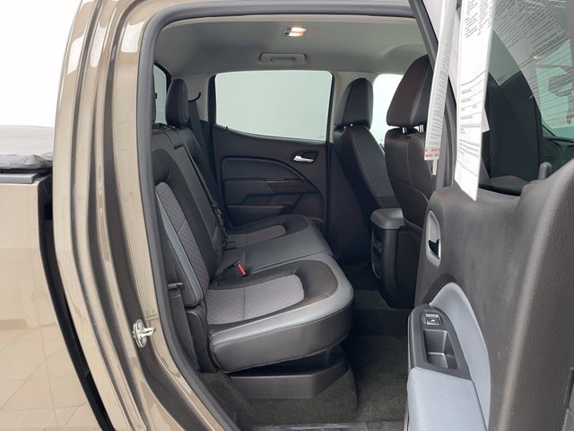 Used 2016 Chevrolet Colorado Z71 AWD/4WD image 14