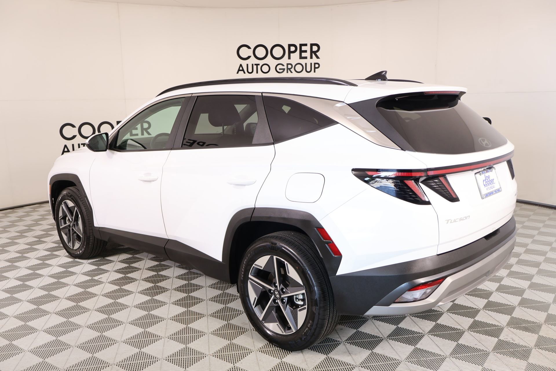 Certified 2025 Hyundai Tucson SEL AWD/4WD image 23
