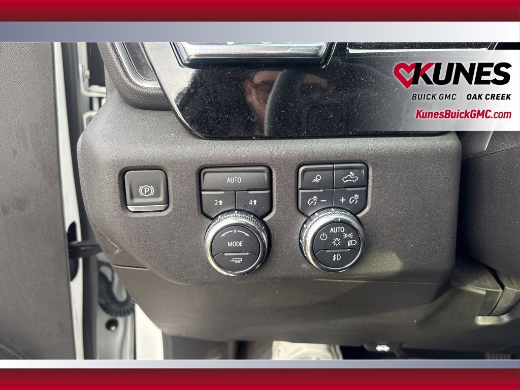 Used 2025 GMC Sierra 1500 SLT image 18