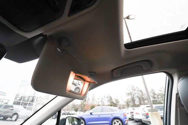 Used 2023 Subaru Outback Touring XT image 57