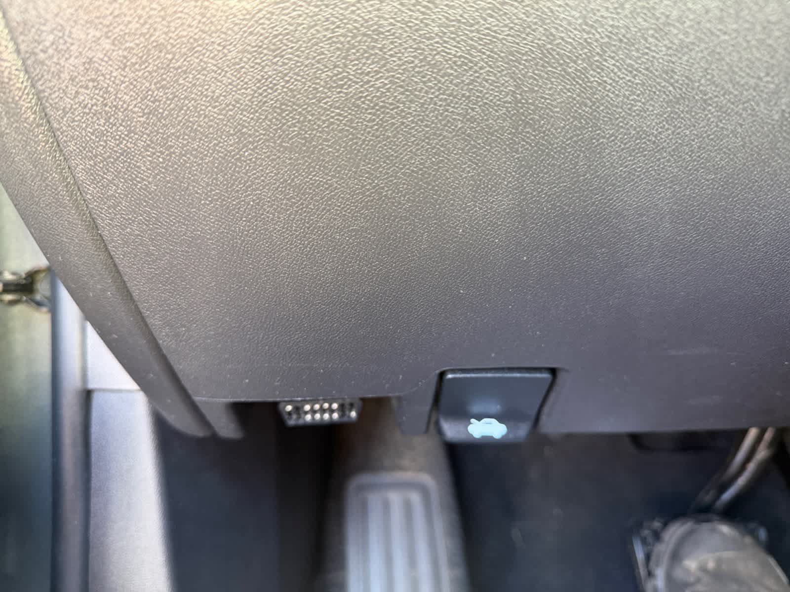 Used 2023 Chevrolet Equinox LT AWD/4WD image 28