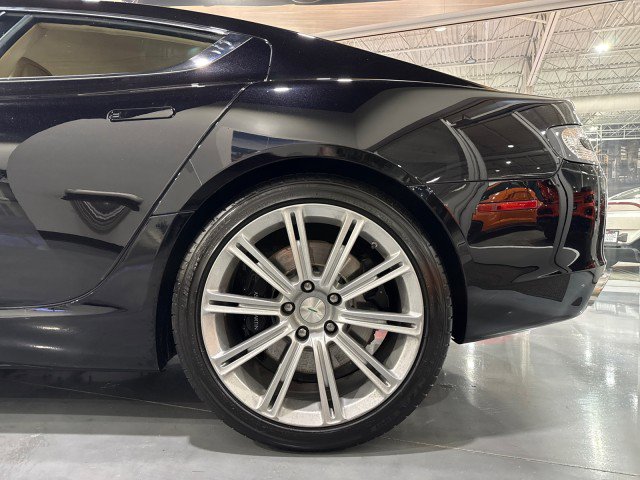 Used 2011 Aston Martin Rapide image 25