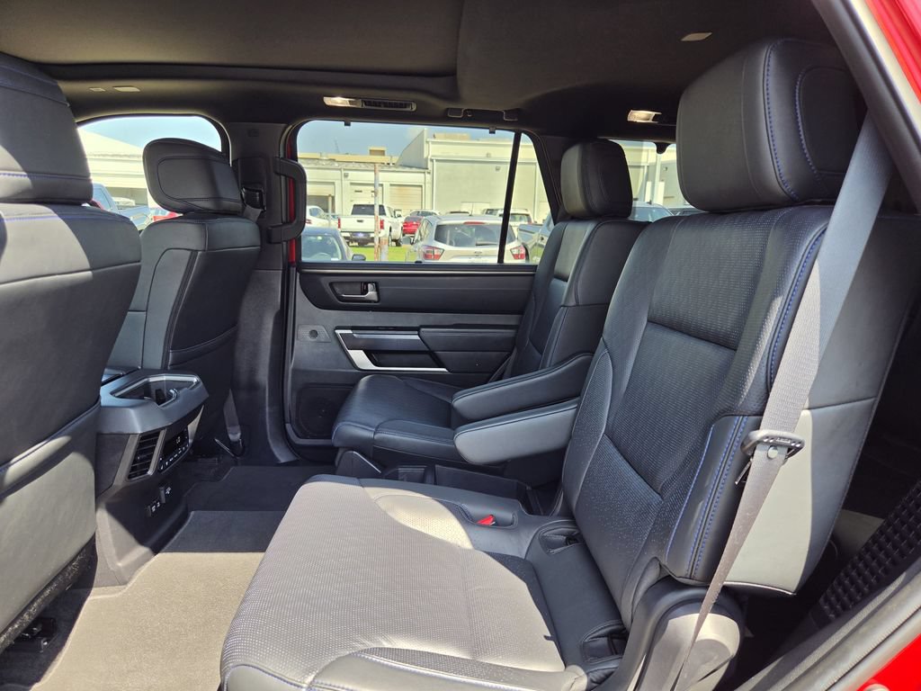 Used 2026 Toyota Sequoia Platinum AWD/4WD image 30