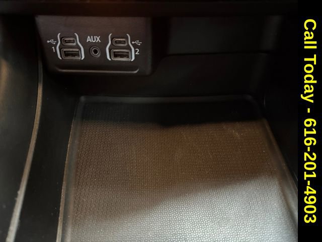 Used 2022 Dodge Durango GT image 16