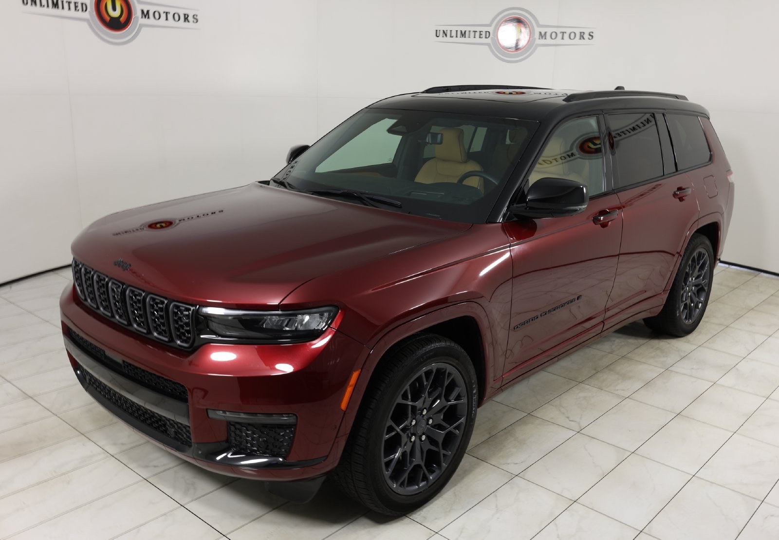 Used 2025 Jeep Grand Cherokee L Summit AWD/4WD image 57