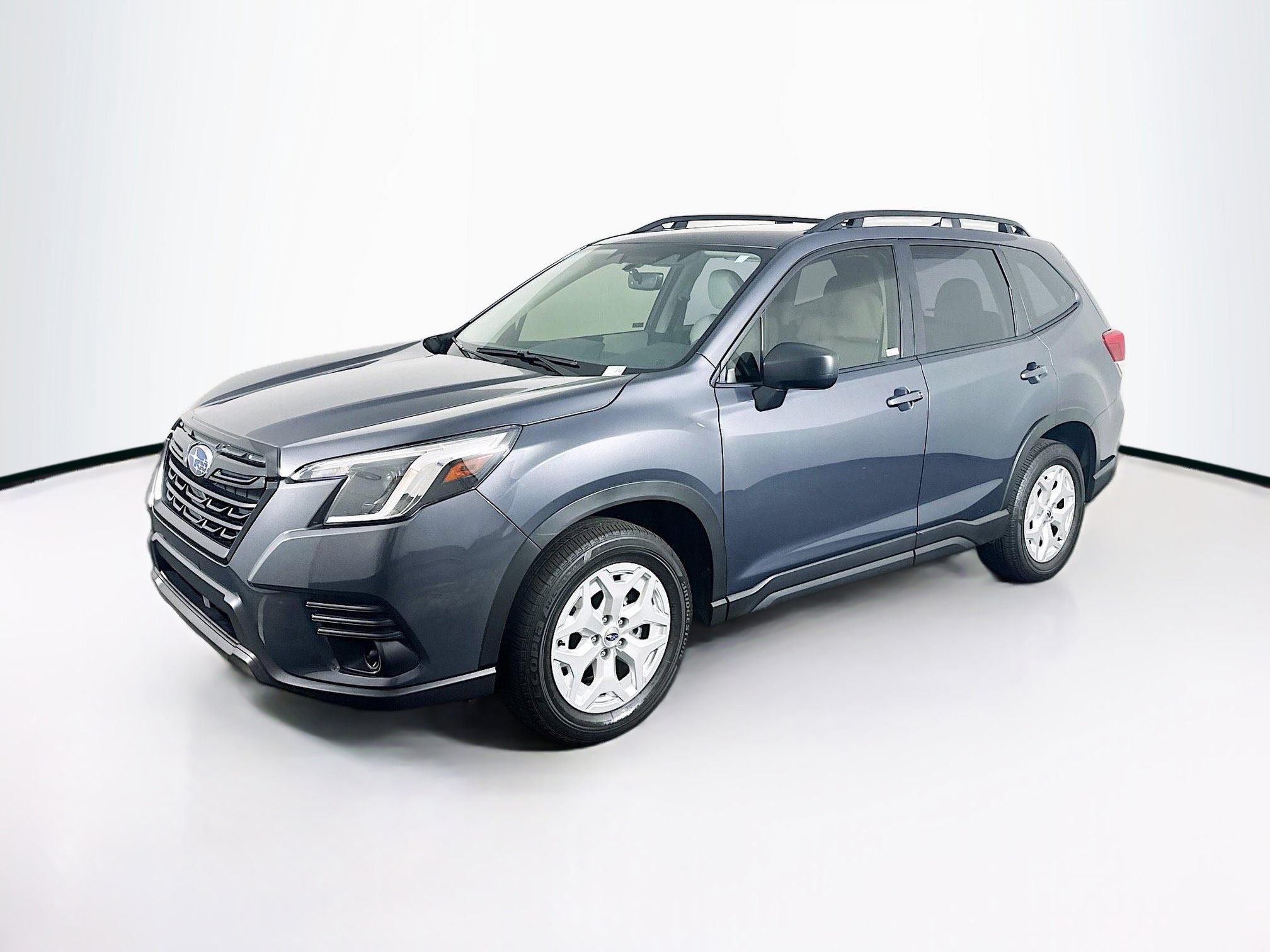 Used 2024 Subaru Forester Touring AWD/4WD image 3