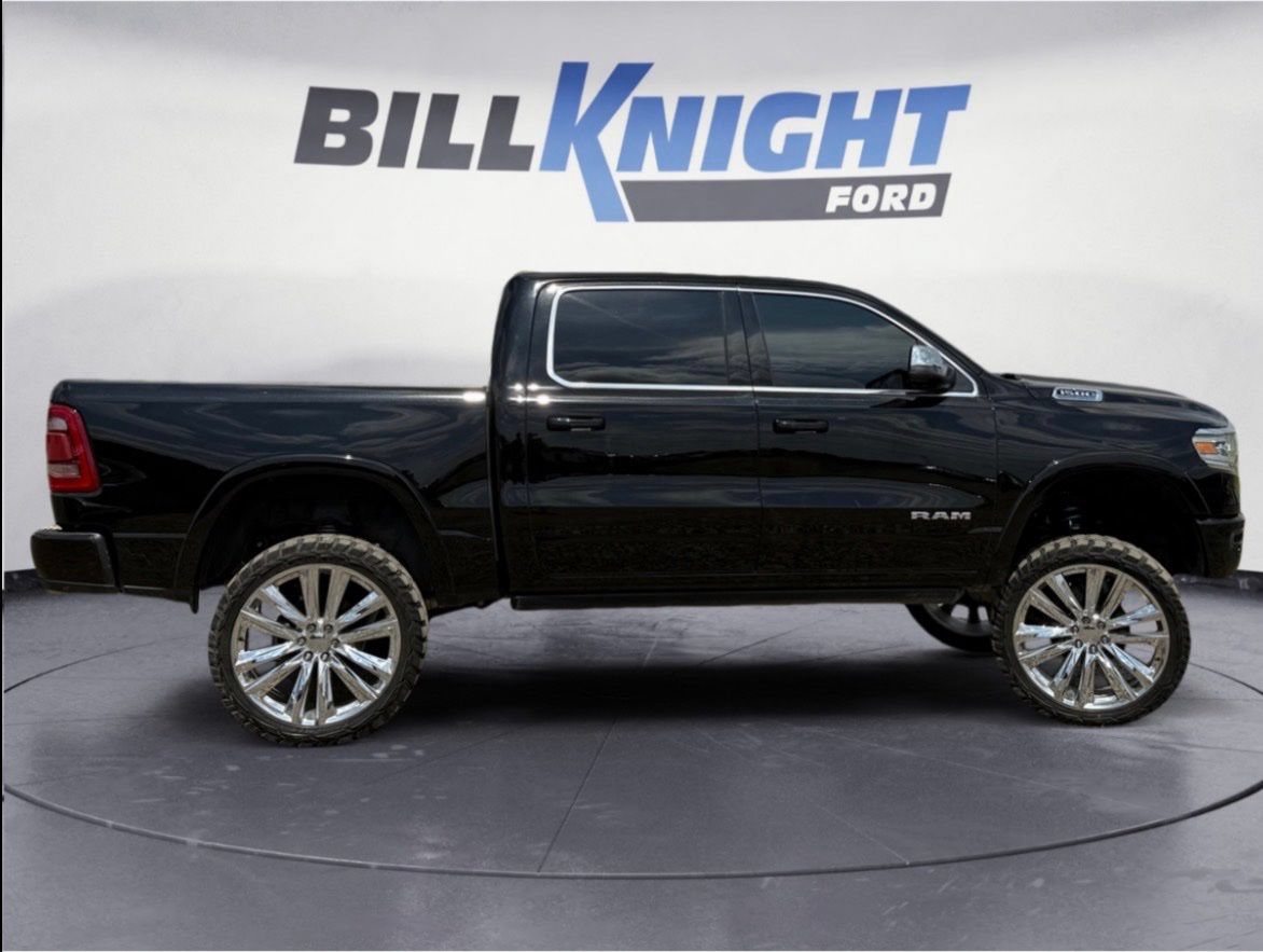 Used 2024 RAM 1500 Limited AWD/4WD image 6