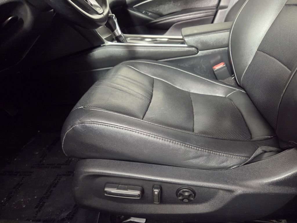 Used 2019 Honda Accord EX-L image 13