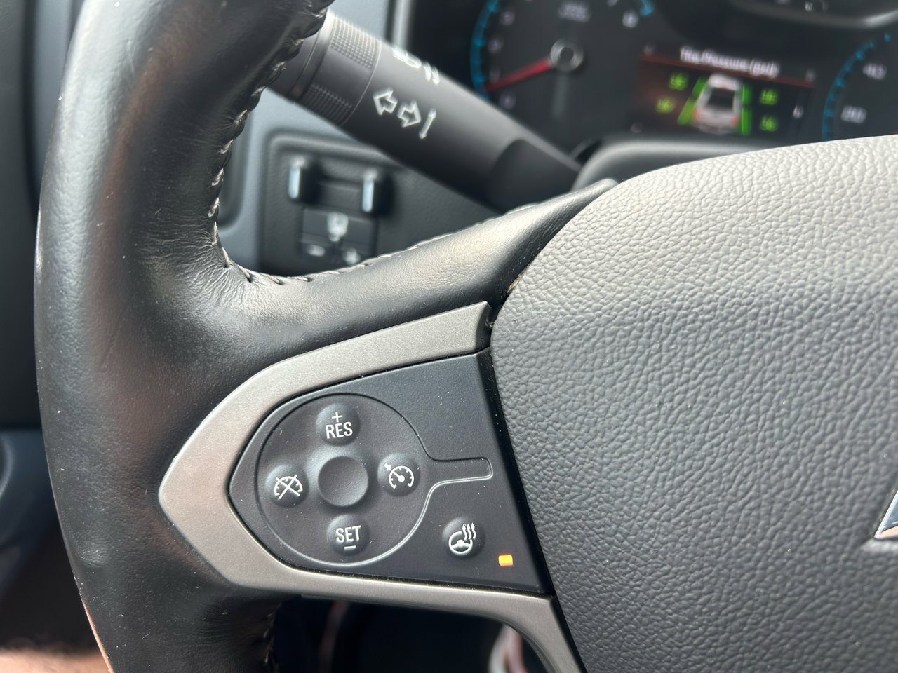 Used 2022 Chevrolet Colorado Z71 image 14