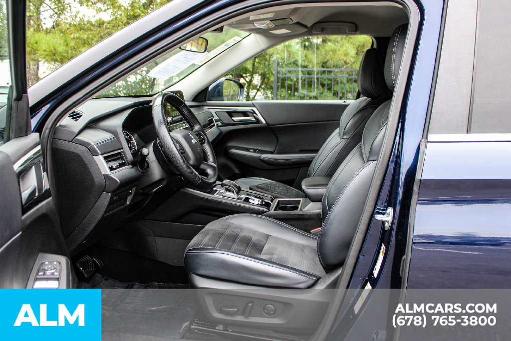 Used 2024 Mitsubishi Outlander Ralliart AWD/4WD image 16