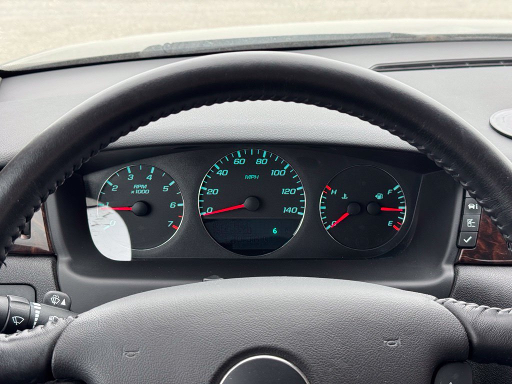 Used 2013 Chevrolet Impala LT FWD image 27