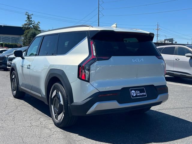Certified 2024 Kia EV9 Wind AWD/4WD image 9
