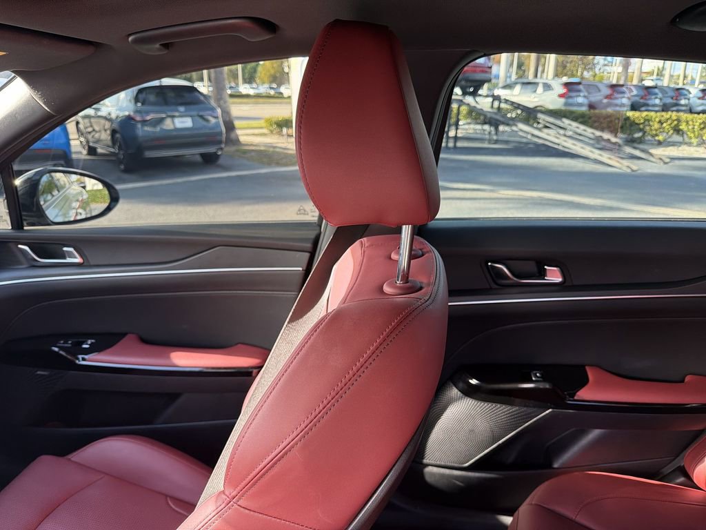 Used 2025 Kia K5 GT-Line w/ GT-Line Premium Package image 12