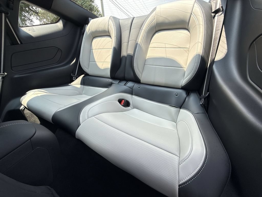 Used 2025 Ford Mustang GT Premium RWD image 24