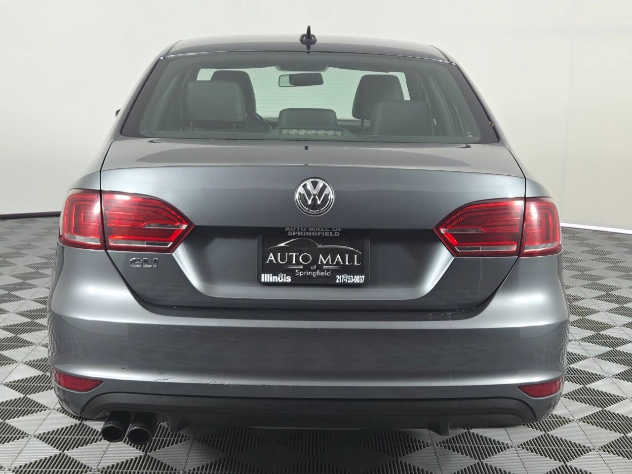 Used 2014 Volkswagen Jetta GLI FWD image 6