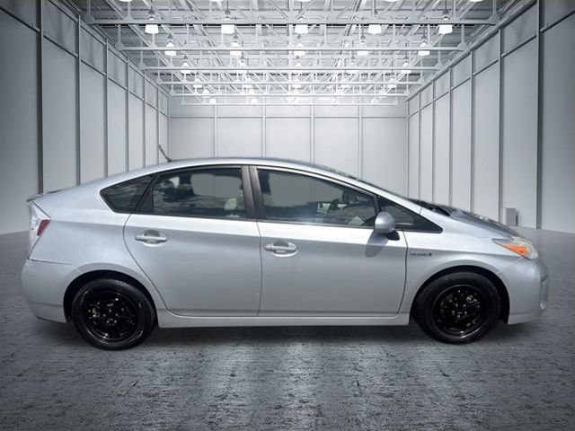 Used 2012 Toyota Prius Two FWD image 6