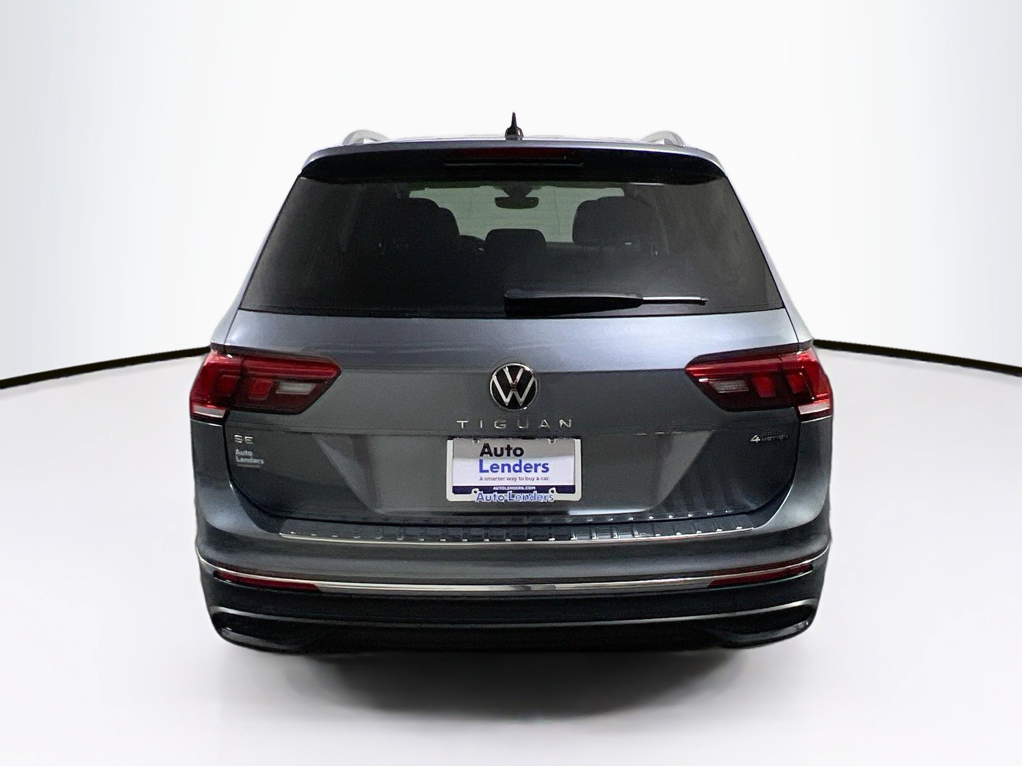 Used 2022 Volkswagen Tiguan SE image 6