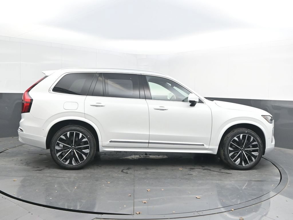 New 2026 Volvo XC90 B6 Ultra w/ Protection Package image 8