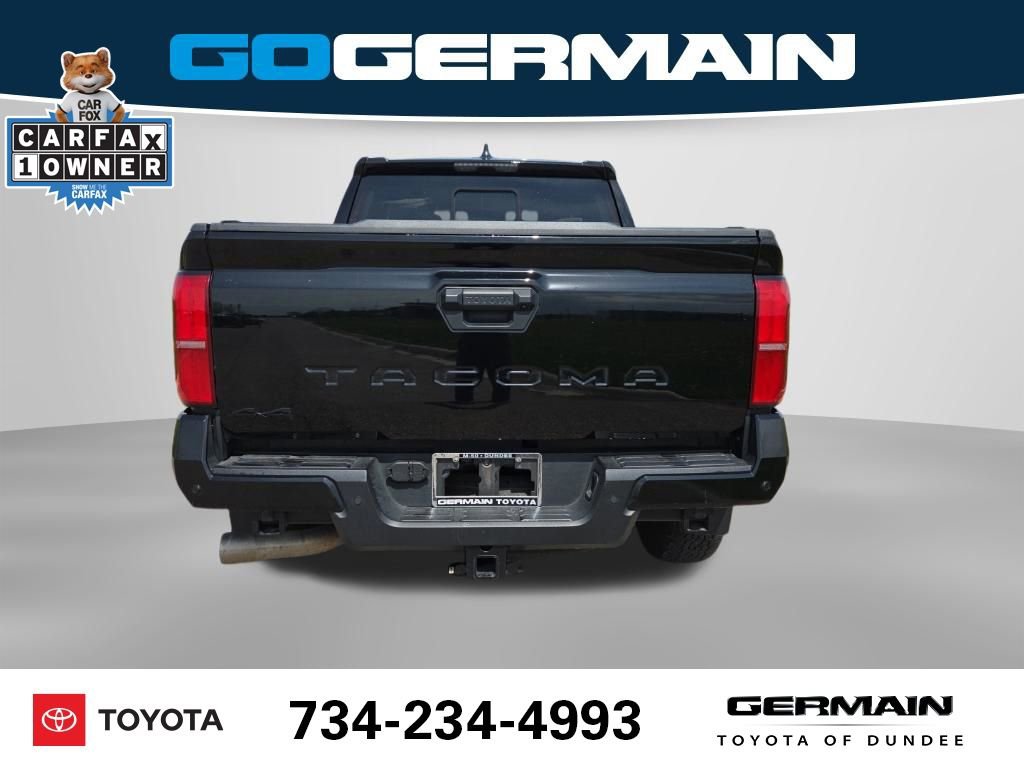 Used 2024 Toyota Tacoma TRD Off-Road w/ TRD Off Road Upgrade Package AWD/4WD image 10