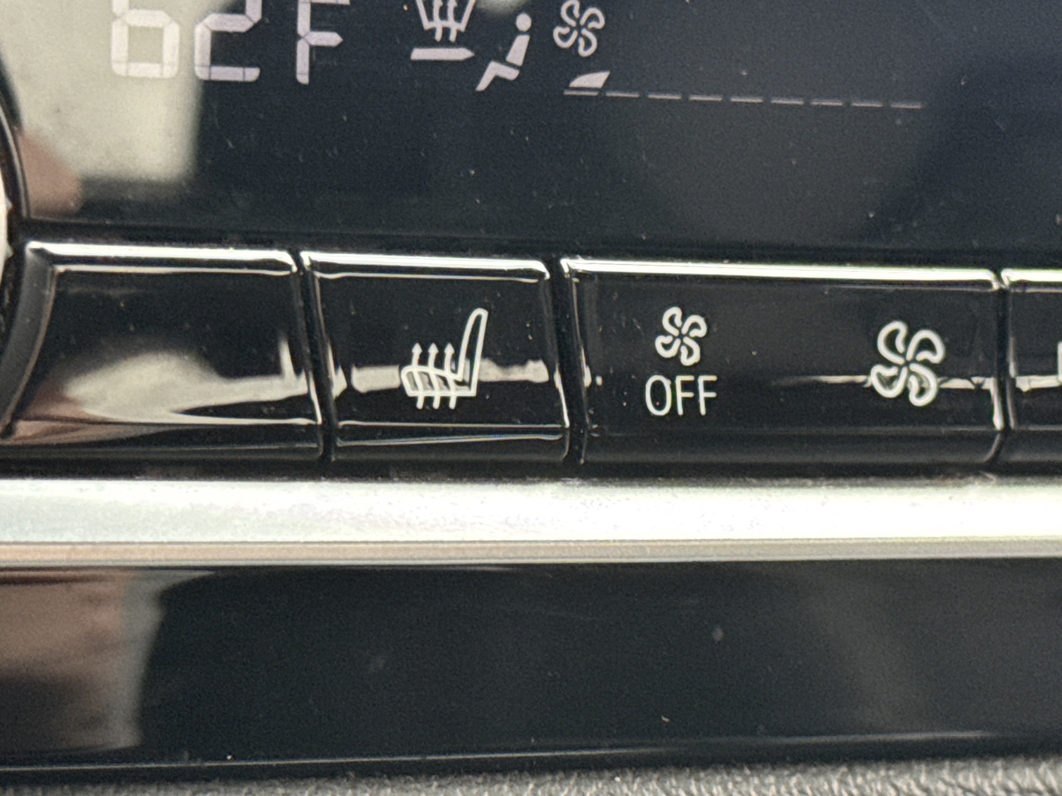 Used 2022 BMW 530i w/ M Sport Package image 14