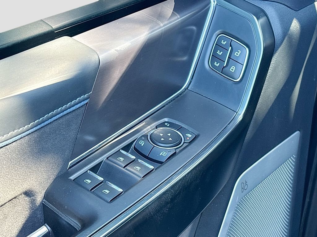 Used 2024 Ford F150 Platinum w/ Equipment Group 702A High image 18