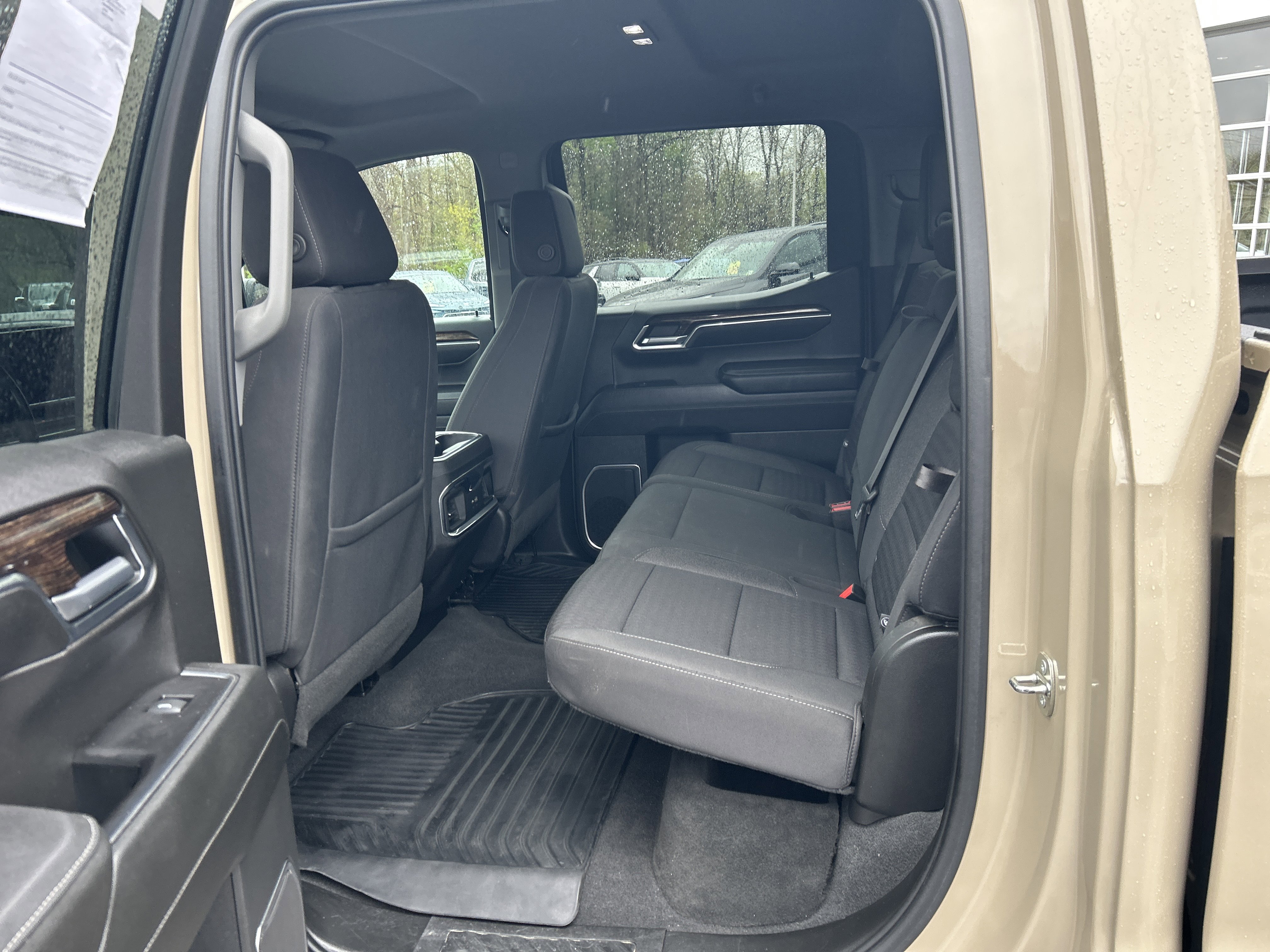 Used 2023 GMC Sierra 1500 Elevation w/ X31 Off-Road Package AWD/4WD image 17