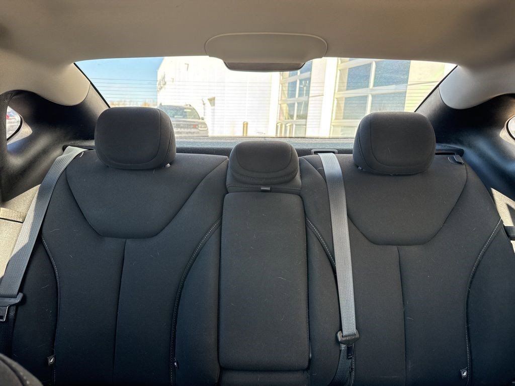 Used 2013 Dodge Dart SXT image 9