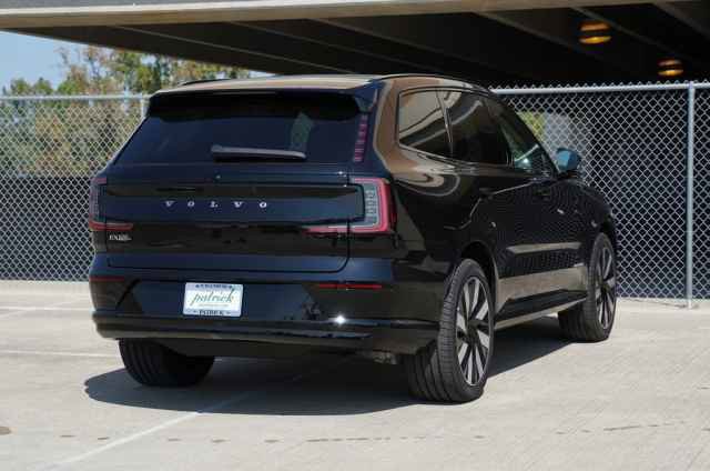 New 2025 Volvo EX90 Plus w/ Protection Package Premier image 4