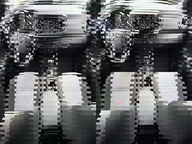 Used 2021 Toyota Tacoma TRD Off-Road image 12