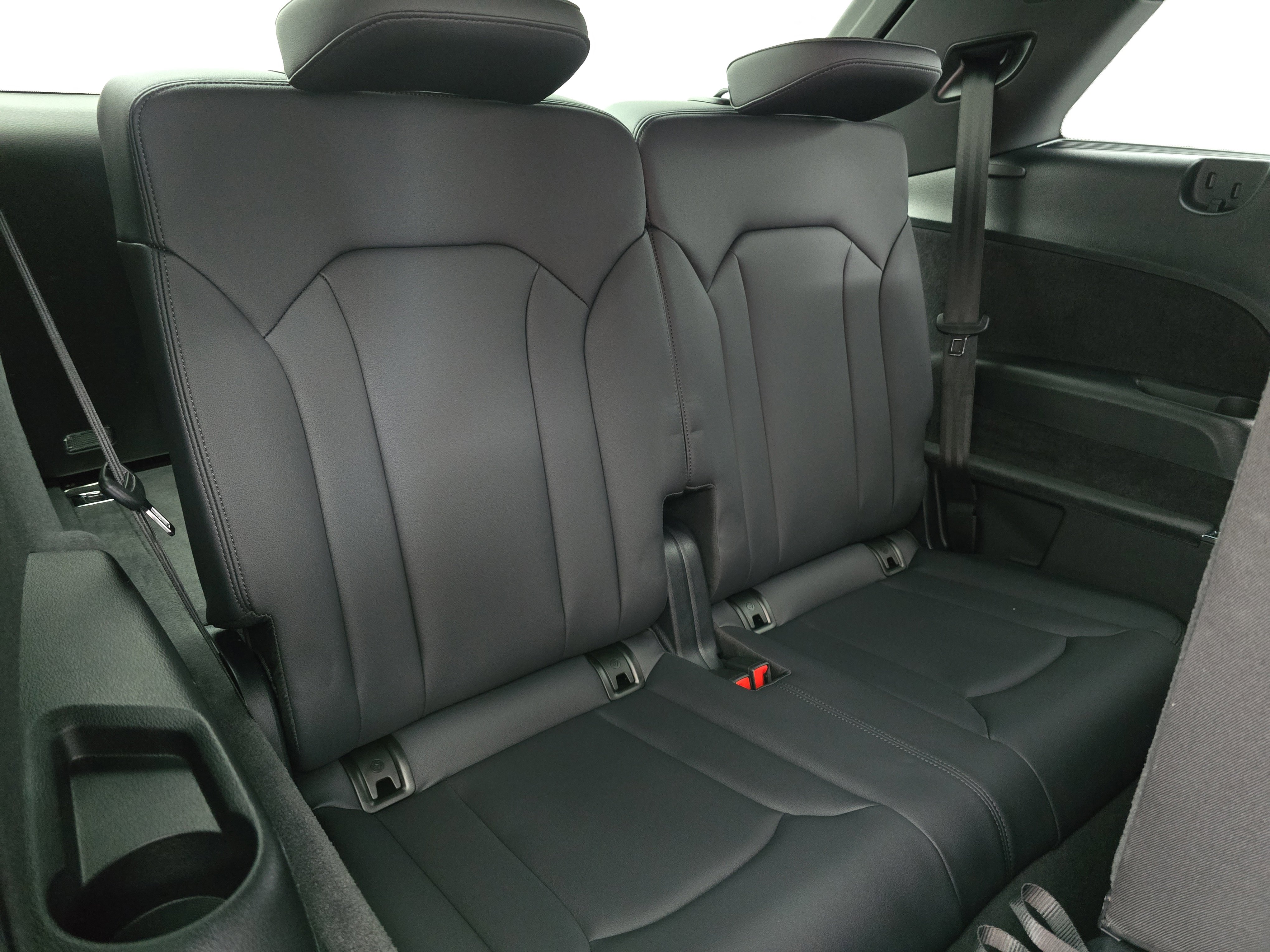 Used 2025 Audi Q7 2.0T Premium w/ Convenience Plus Package image 12