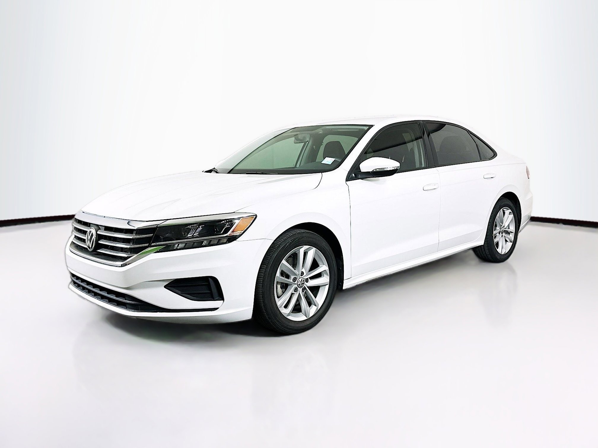 Used 2020 Volkswagen Passat 2.0T S image 3