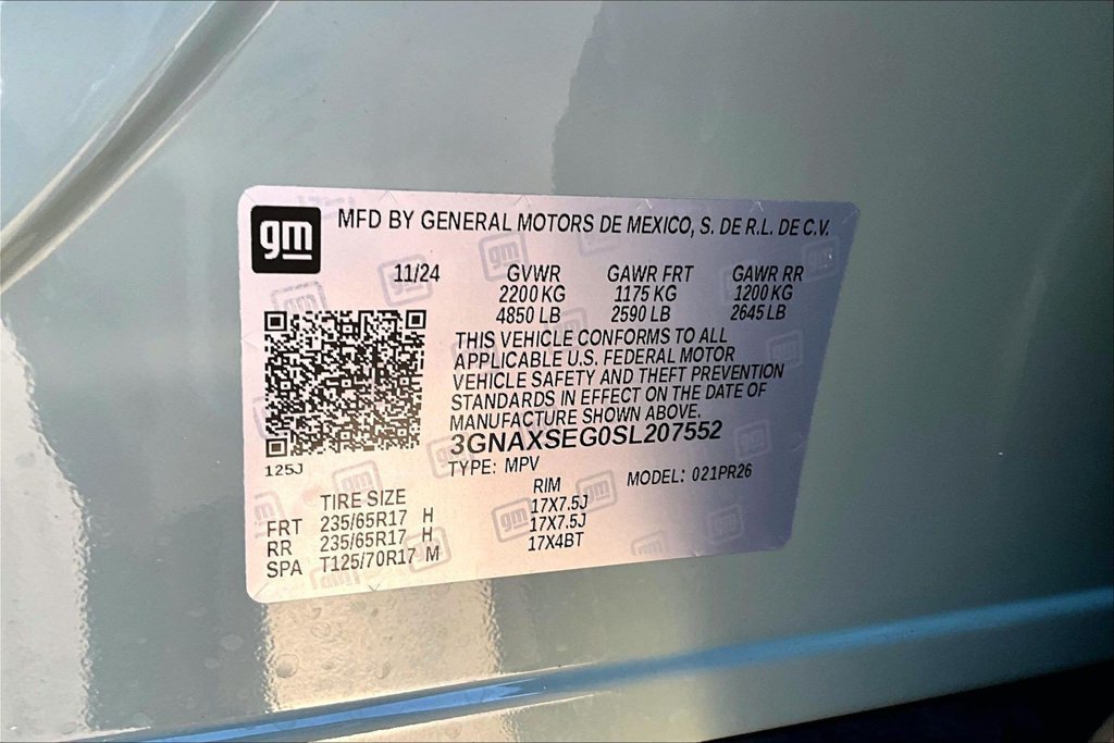 Used 2025 Chevrolet Equinox ACTIV w/ Safety and Technology Package AWD/4WD image 33
