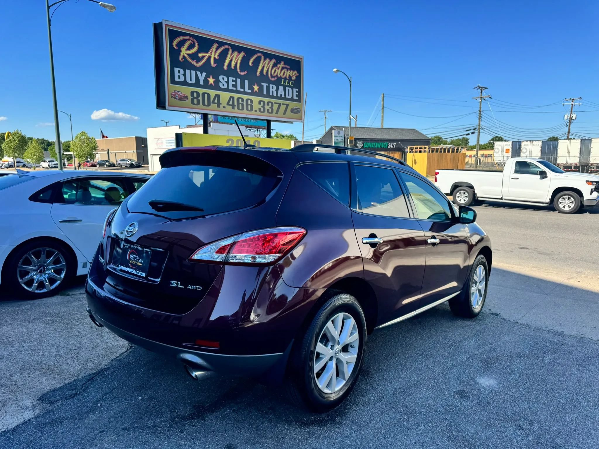 Used 2014 Nissan Murano SL w/ Navigation Package AWD/4WD image 3